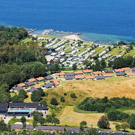 8 Person Holiday On A In Prázdninový dům Aabenraa